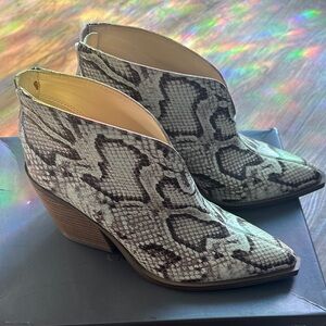 Vince Camuto Gray Snakeskin Ankle Booties